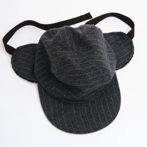 4 Panel Winter Cap with Ears Charcoal / Black