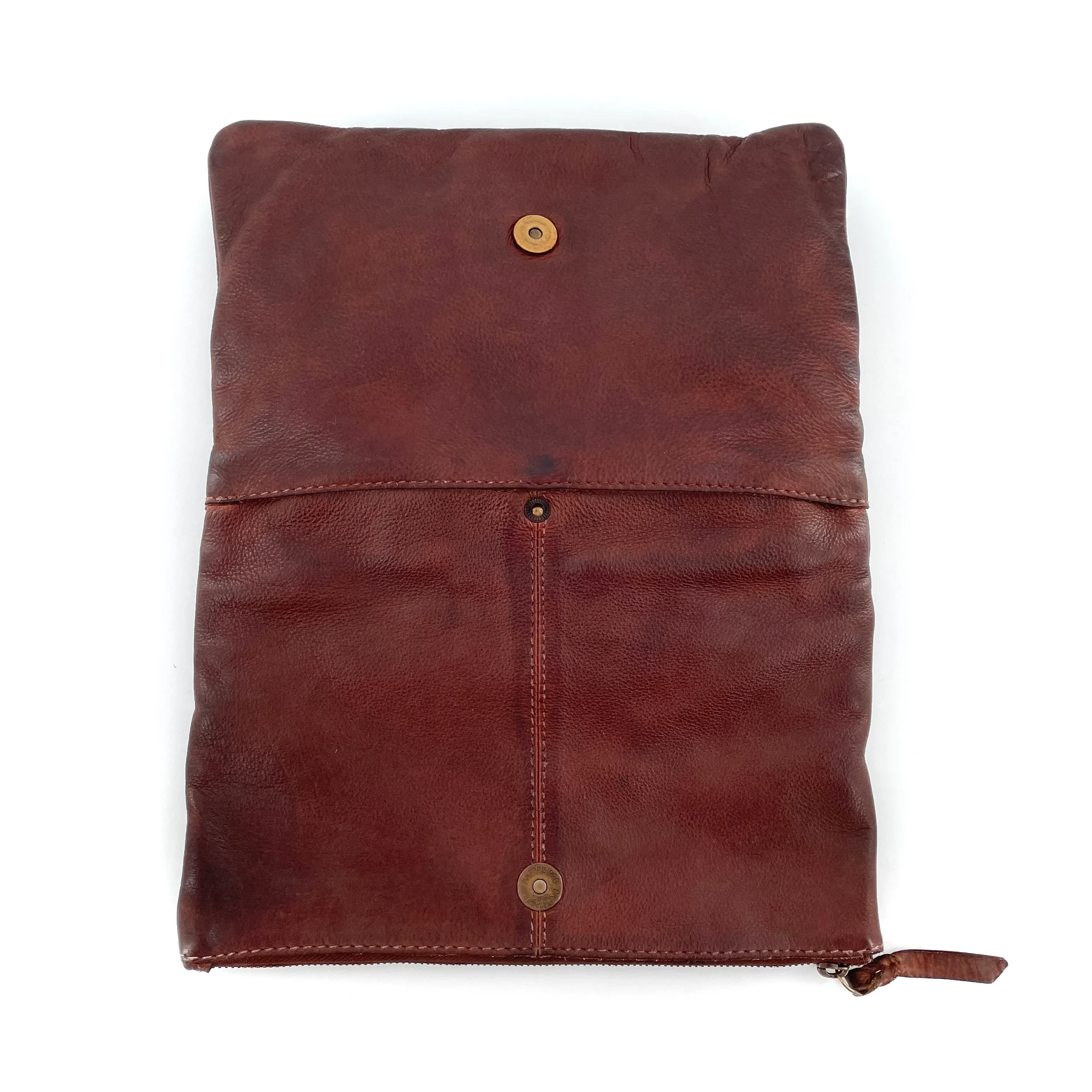 Pochette Bandoulière Zippée Cloutée Cuir Camel – Image 4