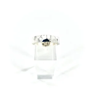 Anneau Fin en Argent Martelé