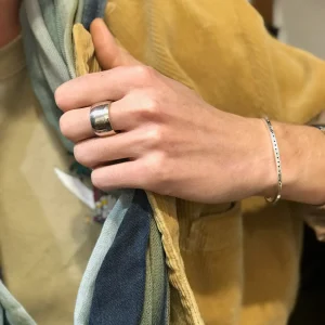 Demi-Jonc Fin en Argent Pointillés