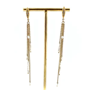 Longues Boucles d'Oreilles en Perles Blanches