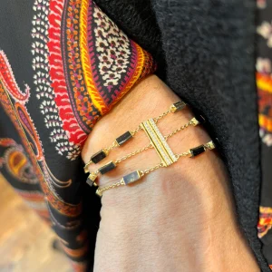 Bracelet MARA en Nacre Grise