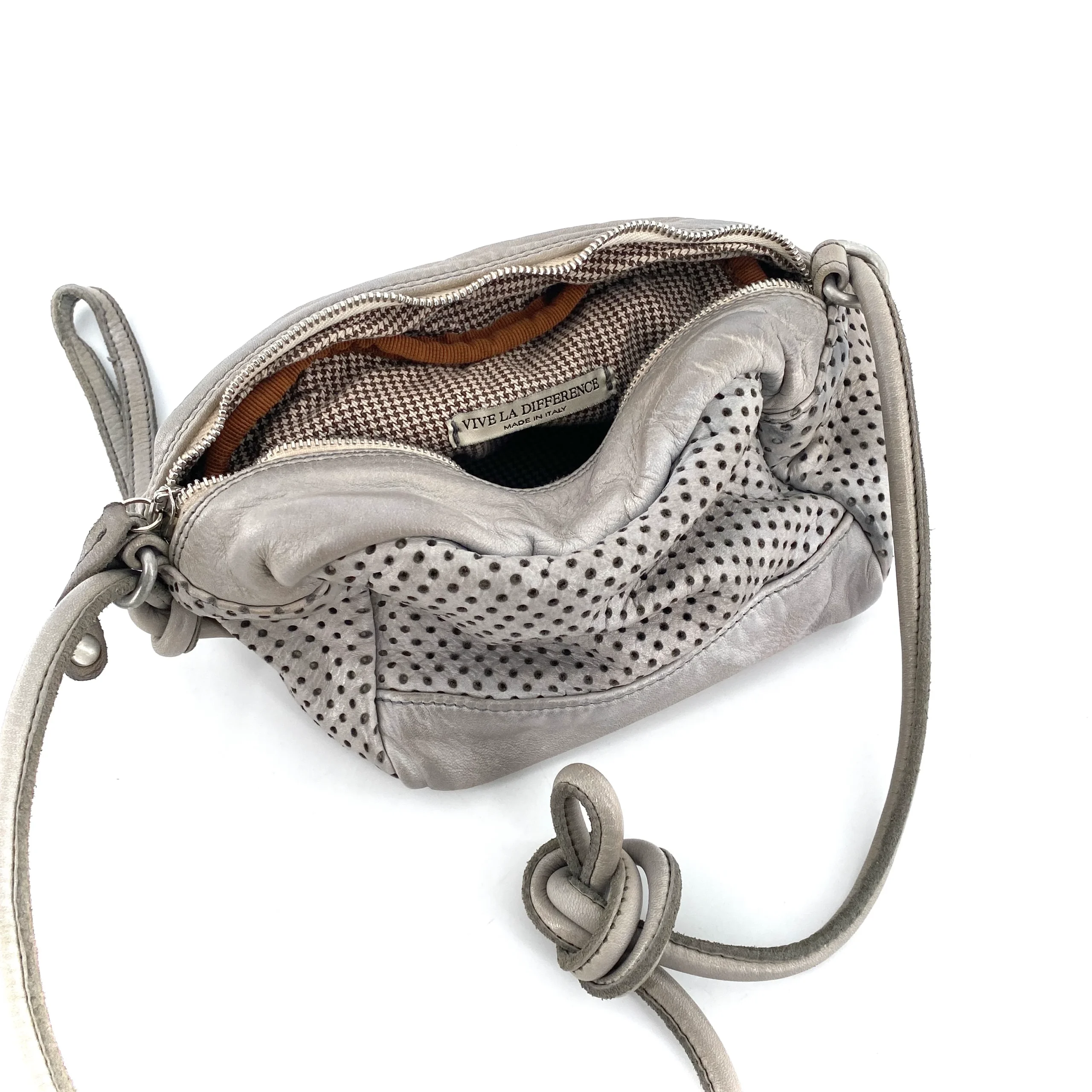 Sac CUBE en Cuir Perforé Gris Perle – Image 5
