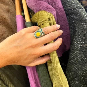 Bague Réglable CIRCUS en Plaqué Or et Pierres Multicolores