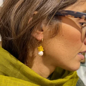 Créoles Médium ACAPULCO en Perle de Rivière et Agate Jaune