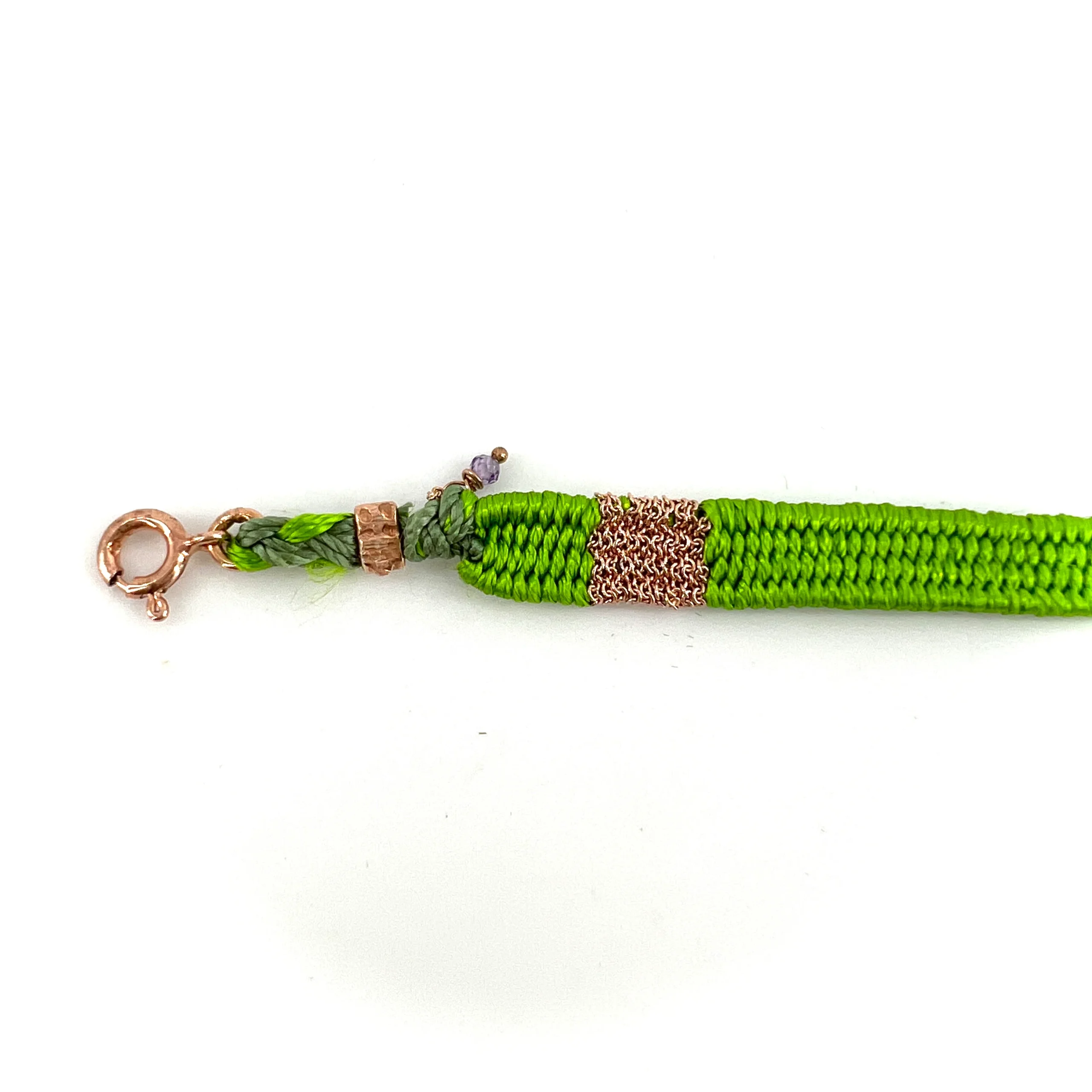 Bracelet Gourmette Tissé en Fil de Satin Vert et Chaine en Plaqué Or – Image 5