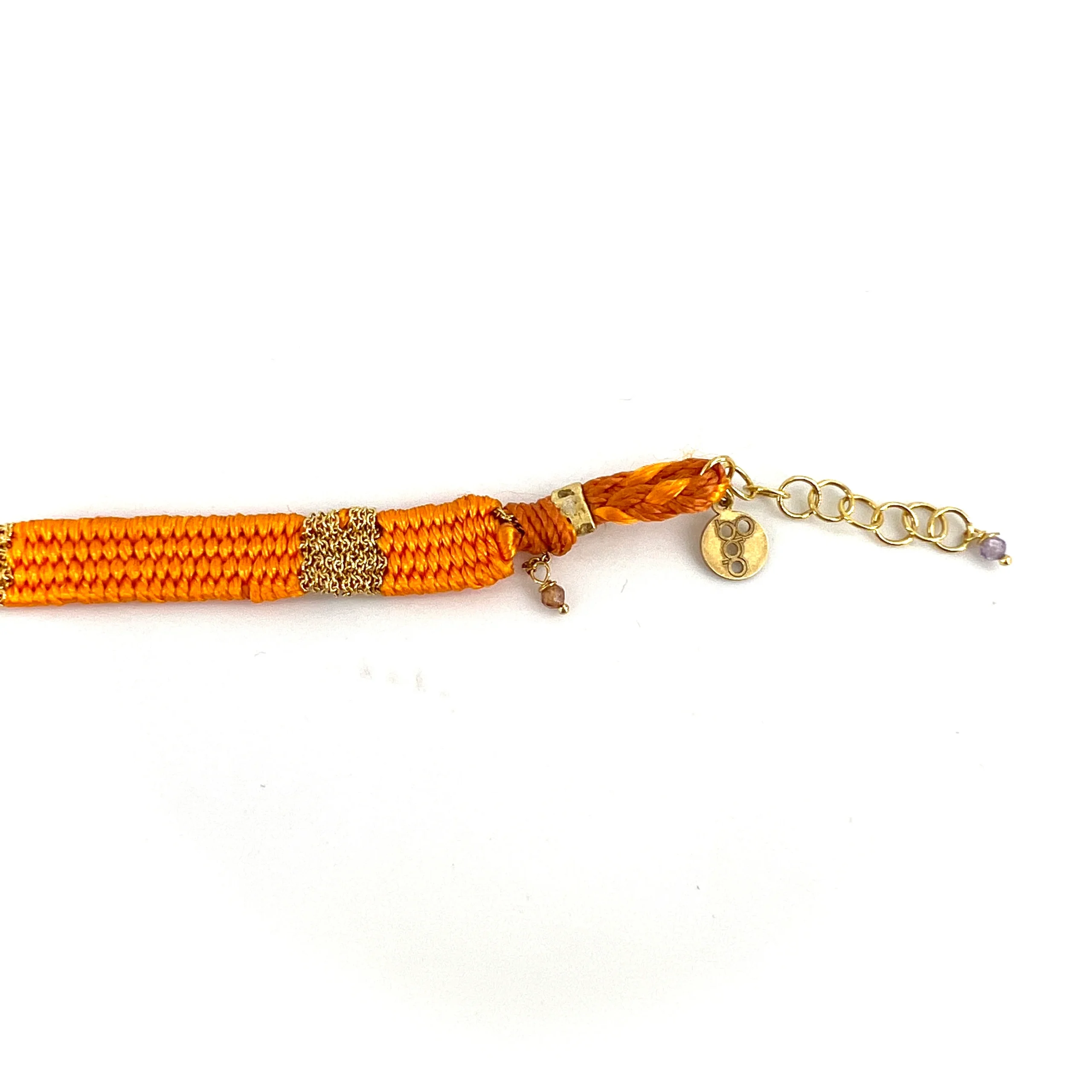 Bracelet Gourmette Tissé en Fil de Satin Orange et Chaine en Plaqué Or – Image 4