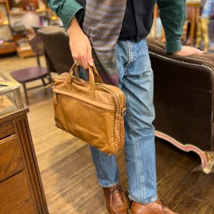 Astucieux Cartable Sac à Dos en Cuir Camel