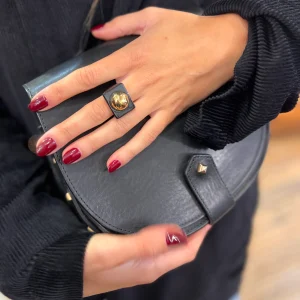 Large Bague en Acétate Noire et Plaqué Or