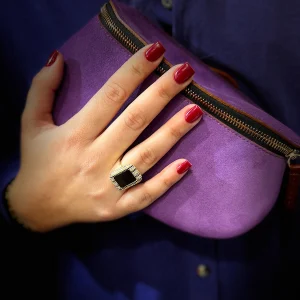 Bague KARMA en Plaqué Or et Obsidienne Dorée