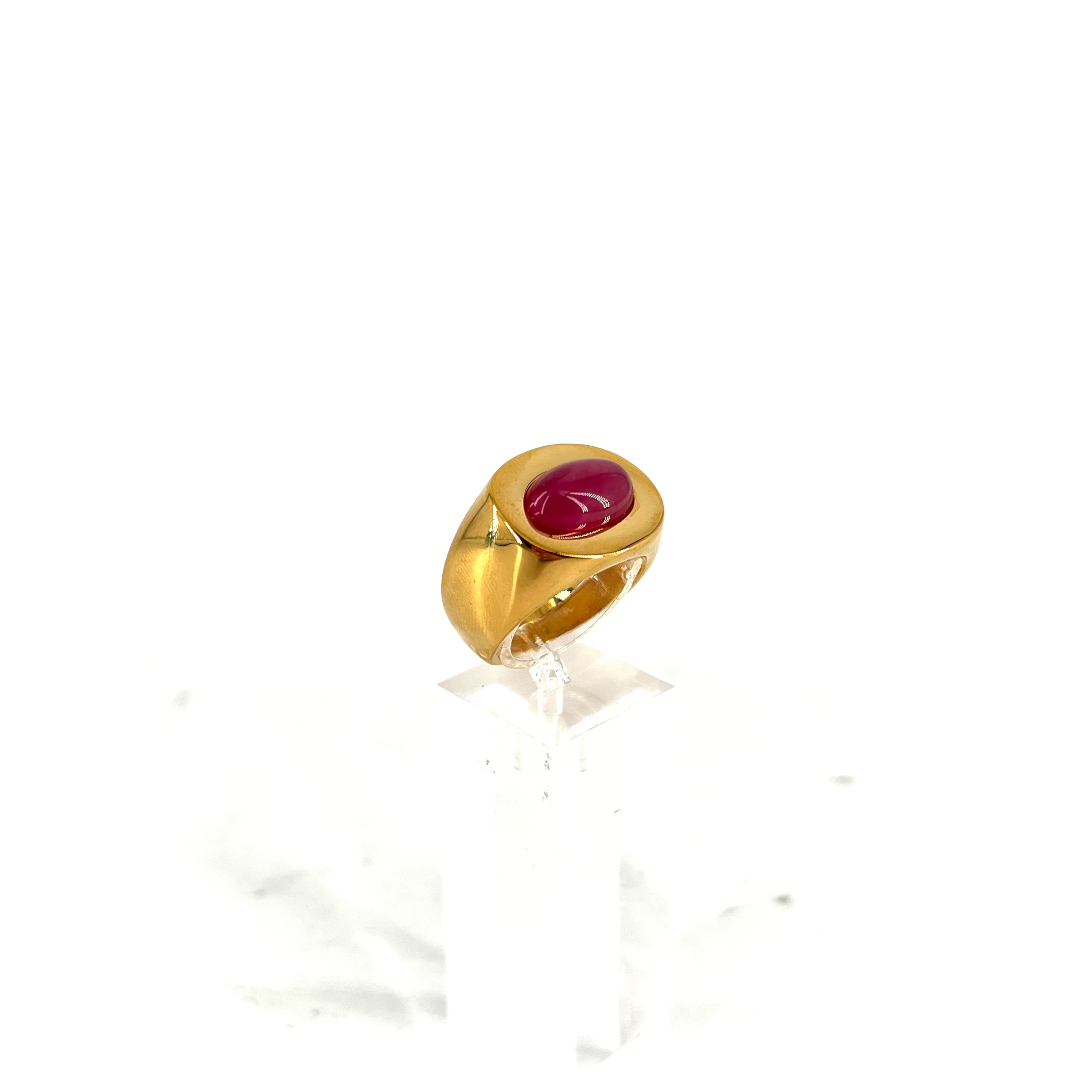 Large Bague Ovale en Plaqué Or et Cabochon Rose/Bordeaux – Image 3