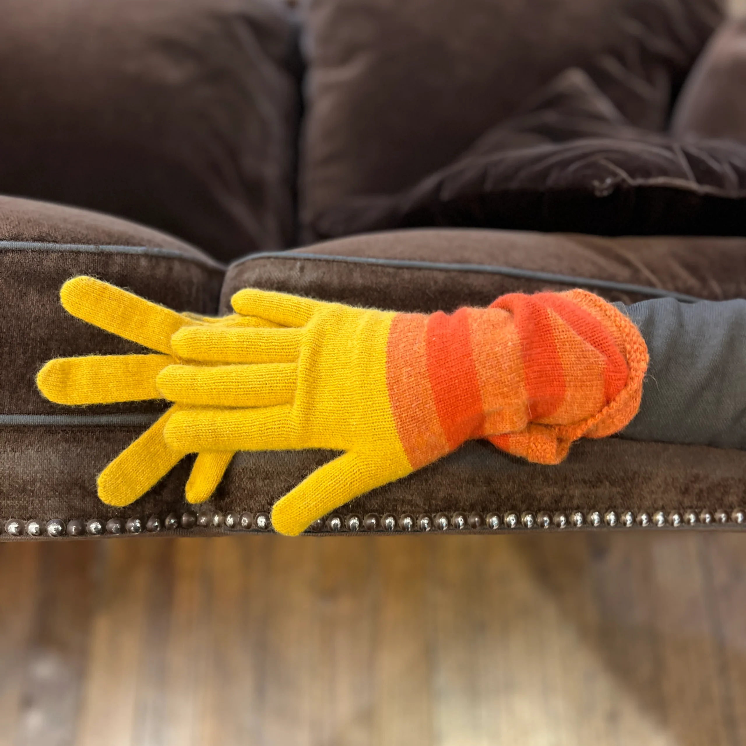 Longs Gants en Laine et Cachemire Tricolore Jaune – Image 3