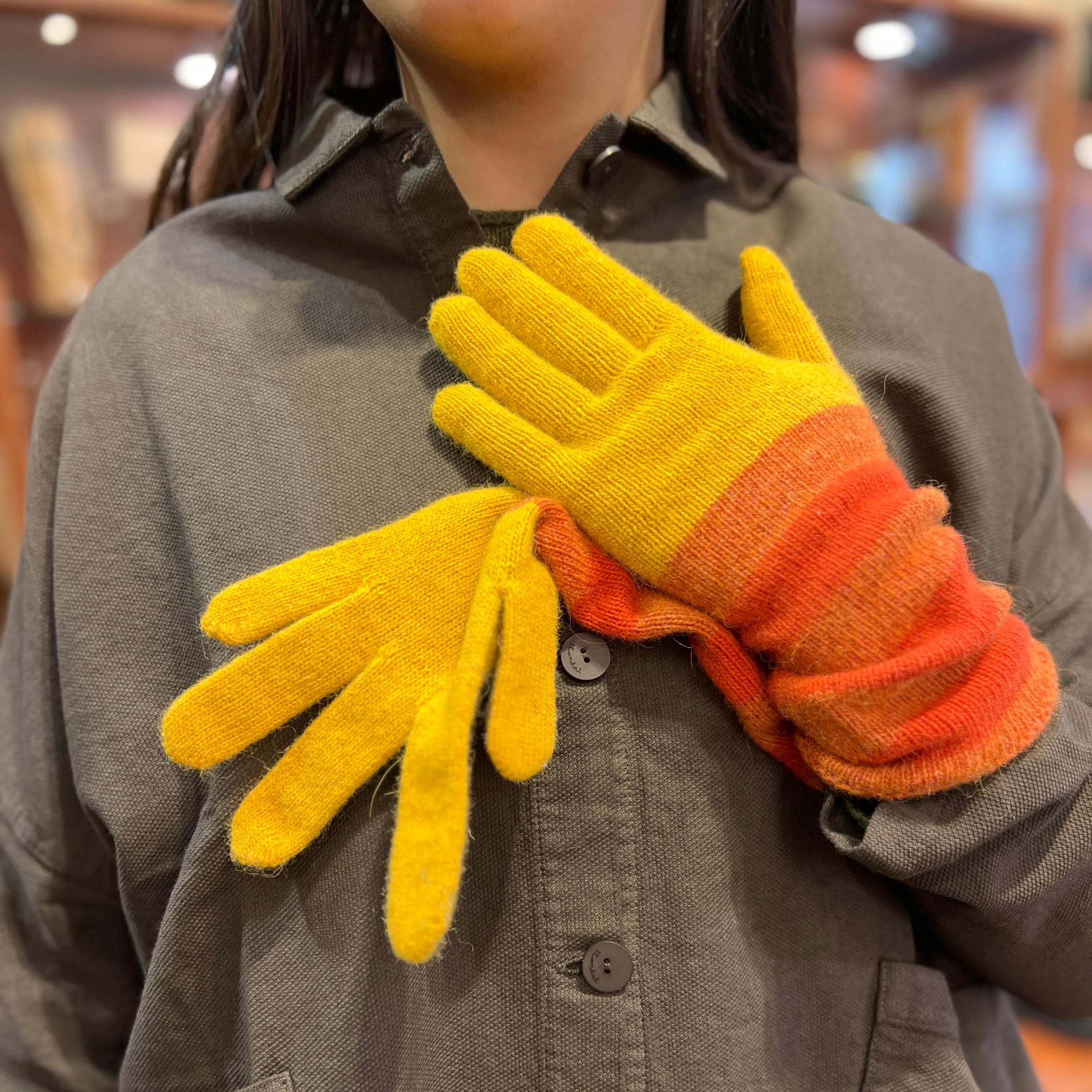 Longs Gants en Laine et Cachemire Tricolore Jaune – Image 2