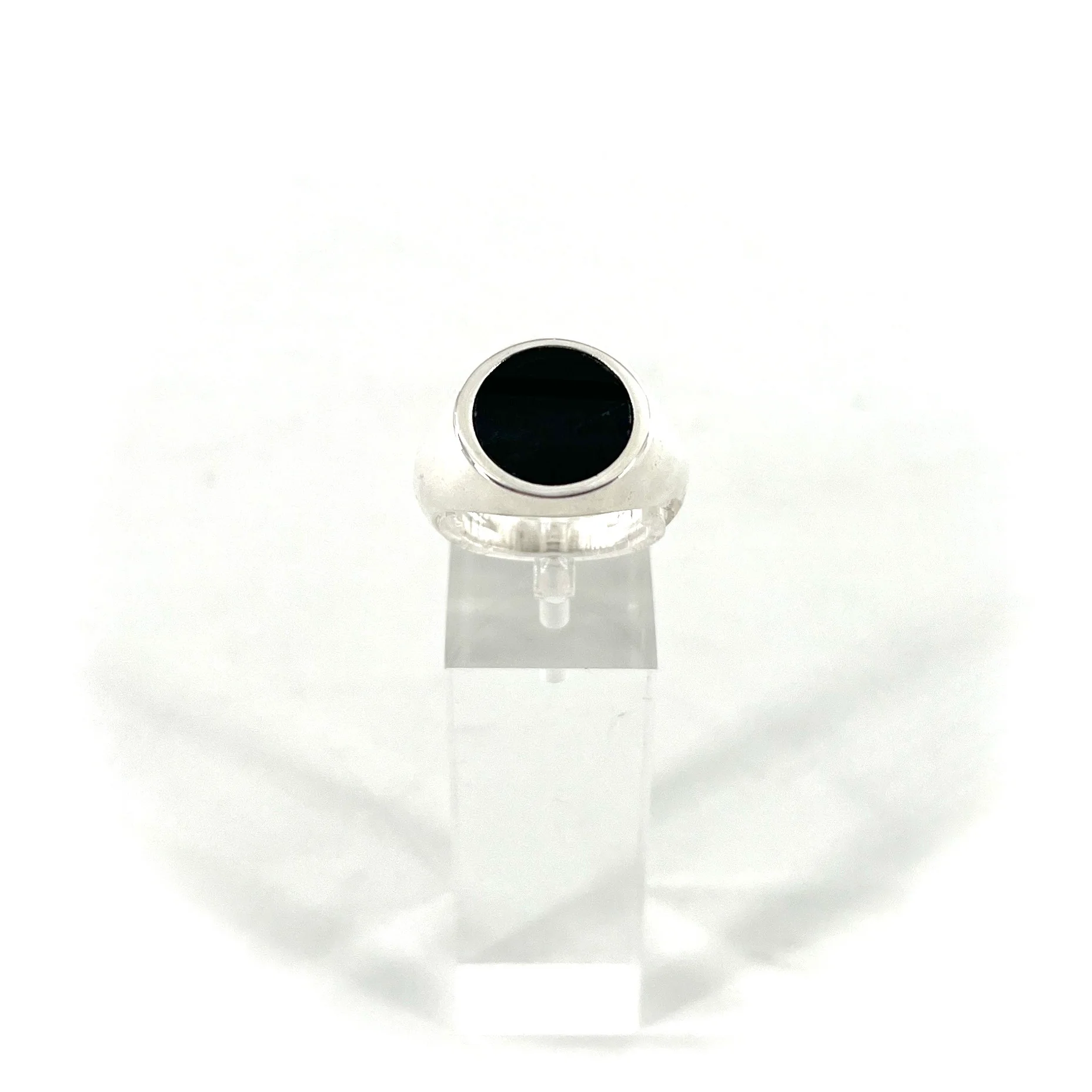 Chevalière Ronde en Argent Lisse et Onyx Texturé – Image 2