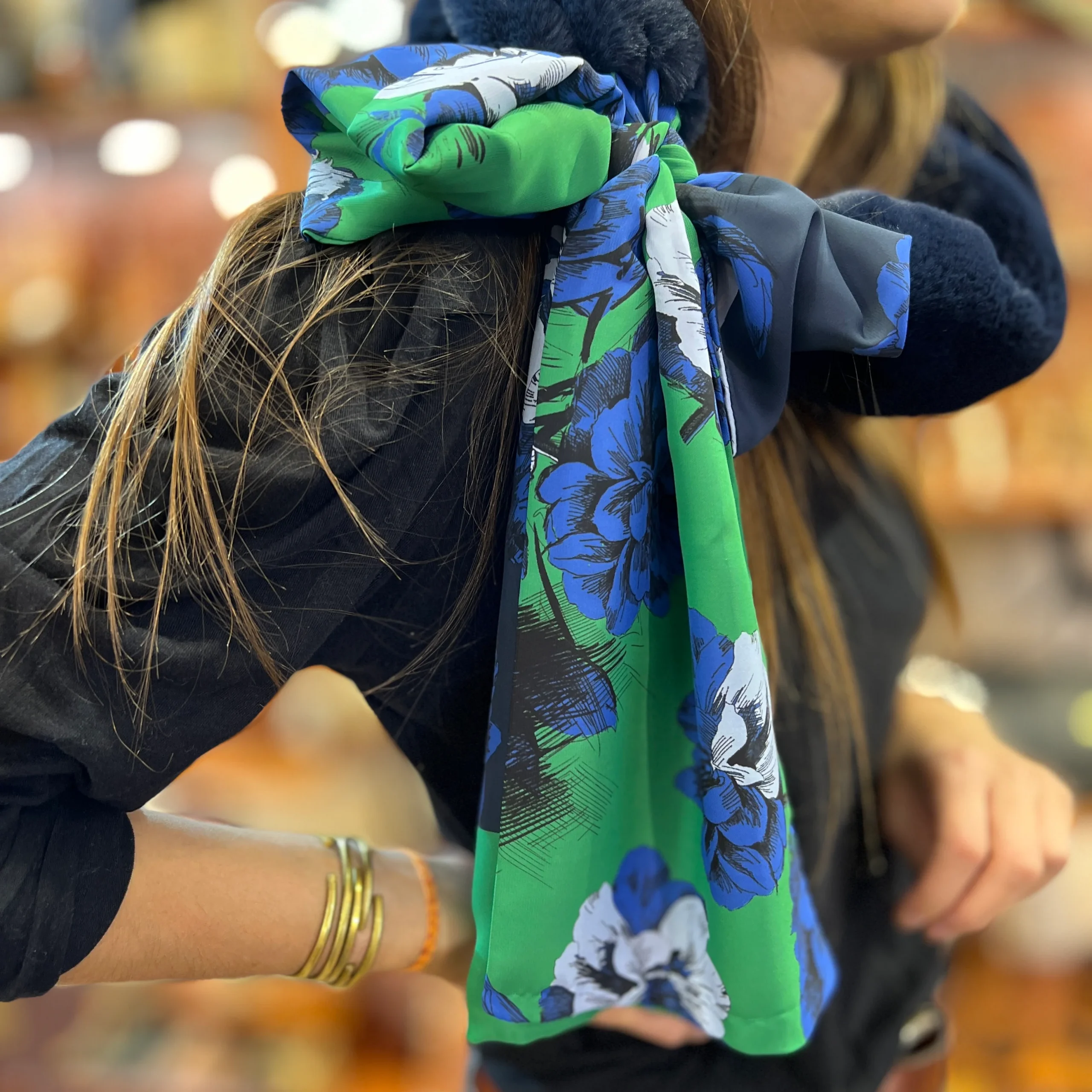 Col en Fausse Fourrure Nuit / Cyan – Image 2