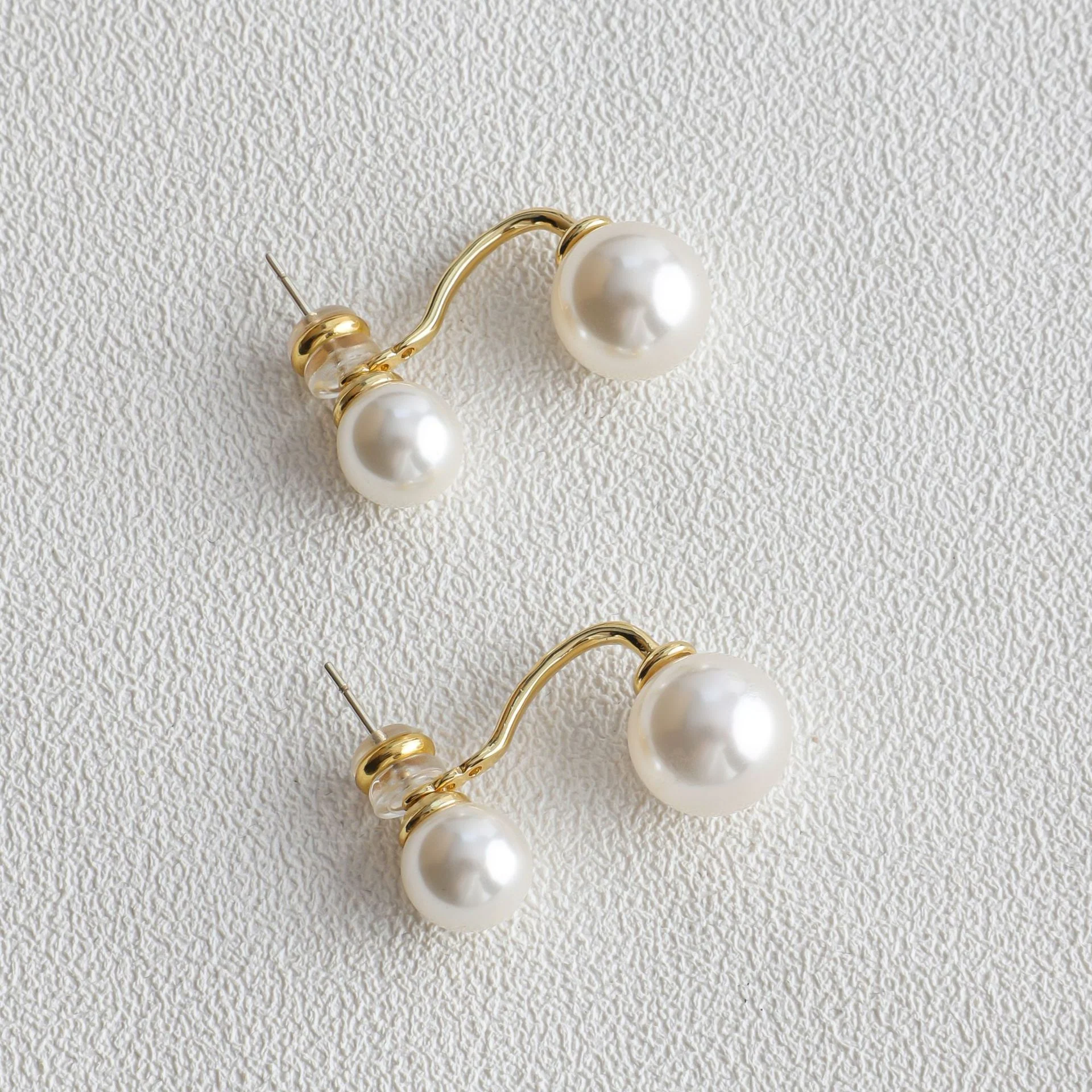 Boucles d'Oreilles Perles Argentées Géométriques 15g - Cuivre Galvanisé – Image 3
