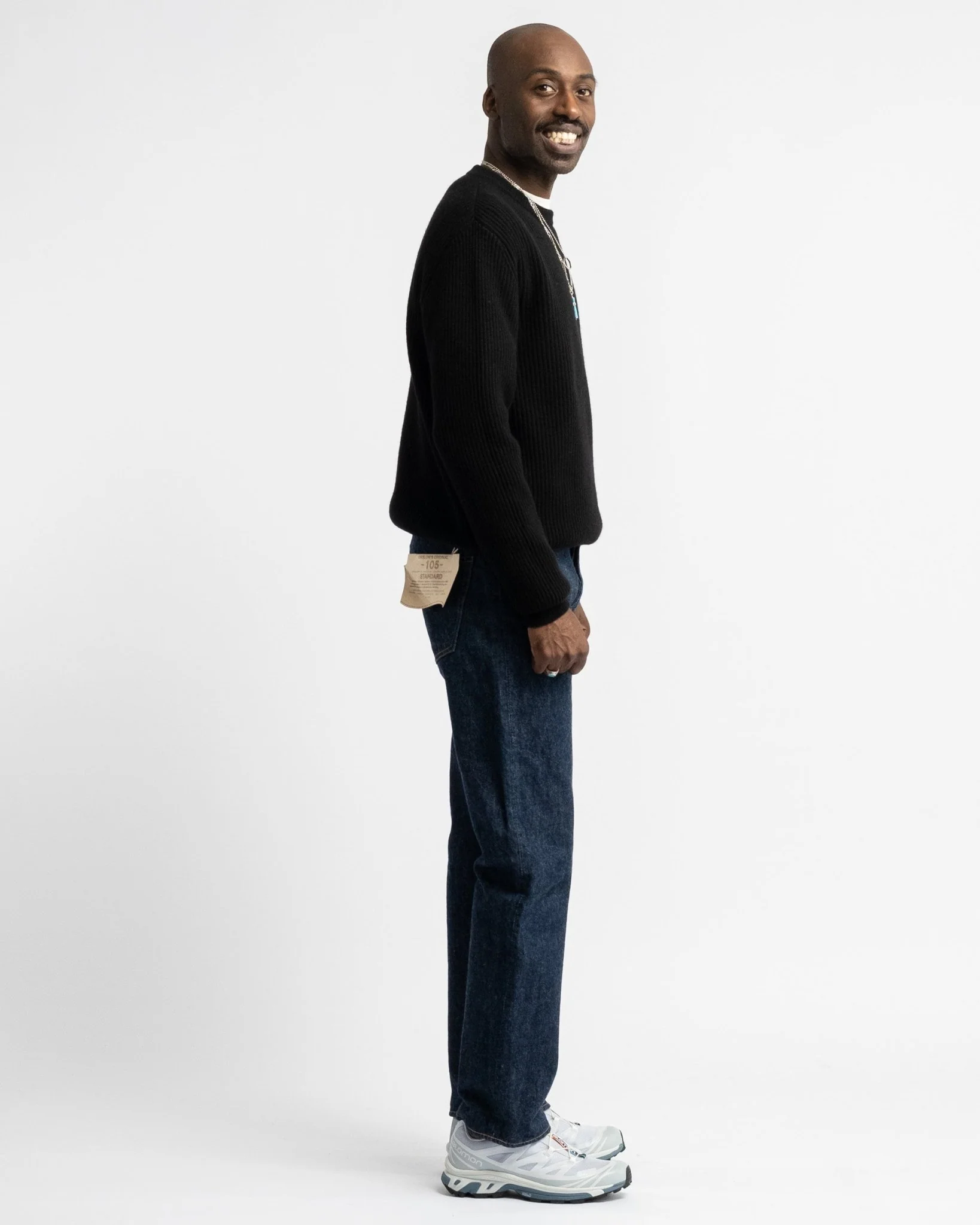 Crewneck Long Sleeve Cashmere Black – Image 8