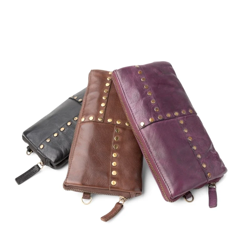 Portefeuille Moyen Modèle en Cuir Noir et Rivets Vieil Or – Image 6